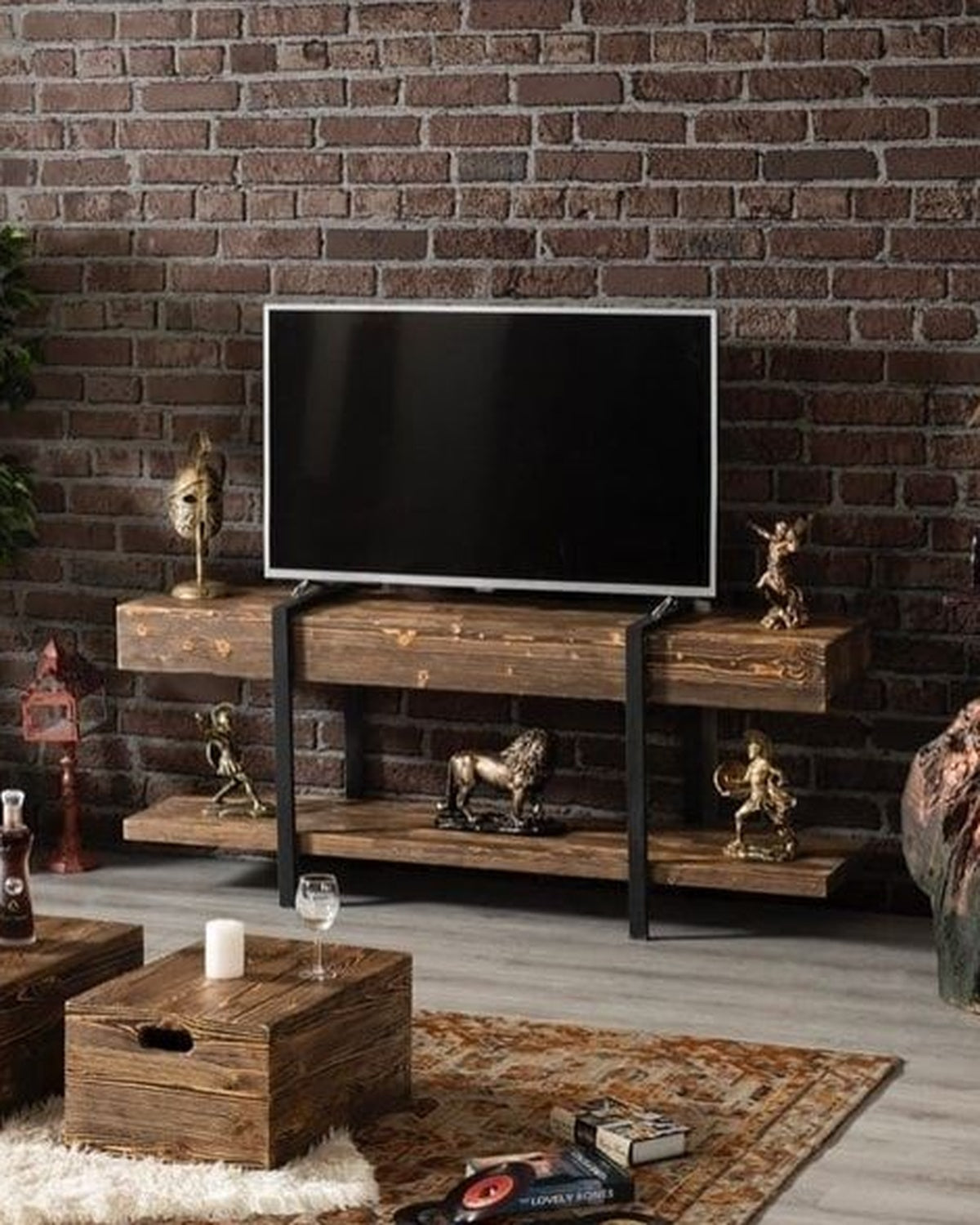 Helen Tv Ünitesi Ladin Ahşap
